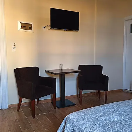 Hotel Anesis 2*