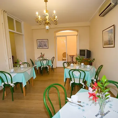 Hotel Anesis 2*
